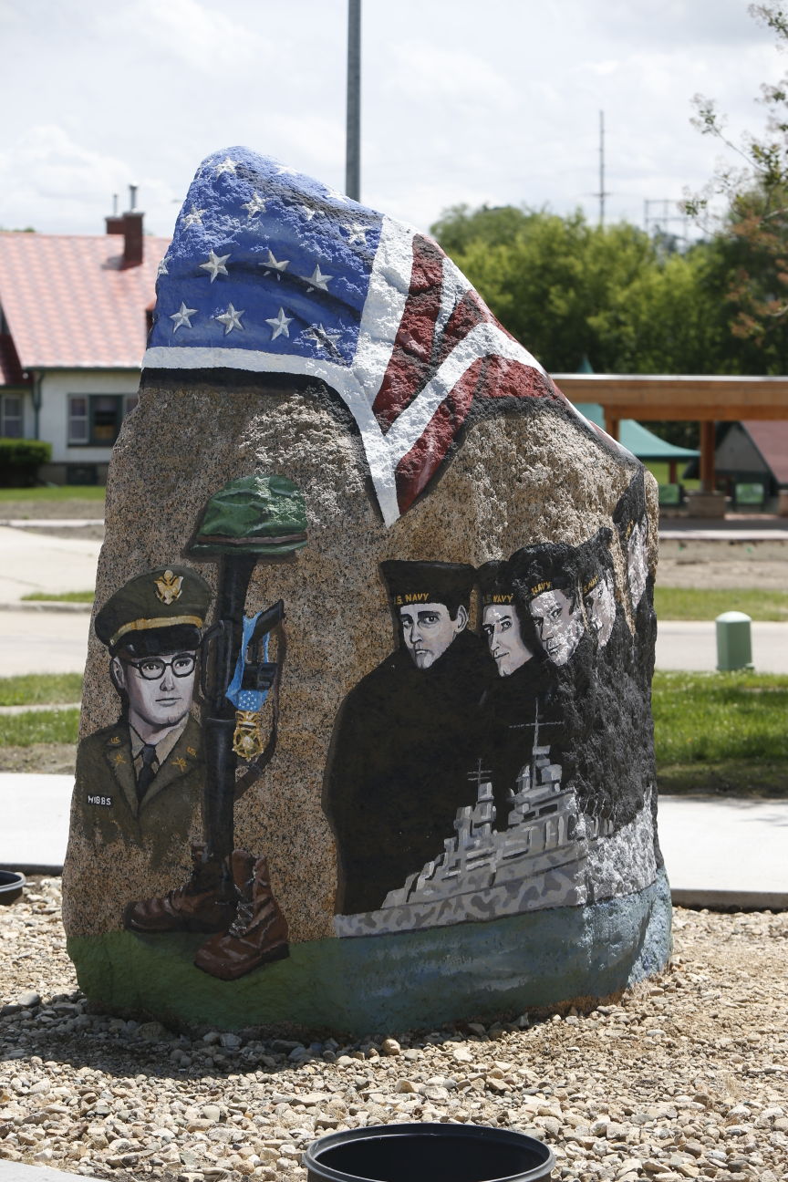 053116mp-Freedom-Rock-clean-up-4